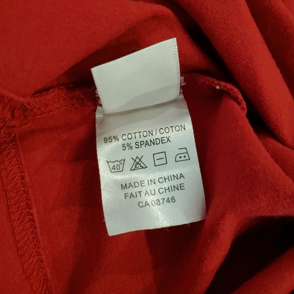 Super Cute! NHL Reebok Red with Silver, Long Sleeve Shirt, Canada, Stretchy - Picture 9 of 10